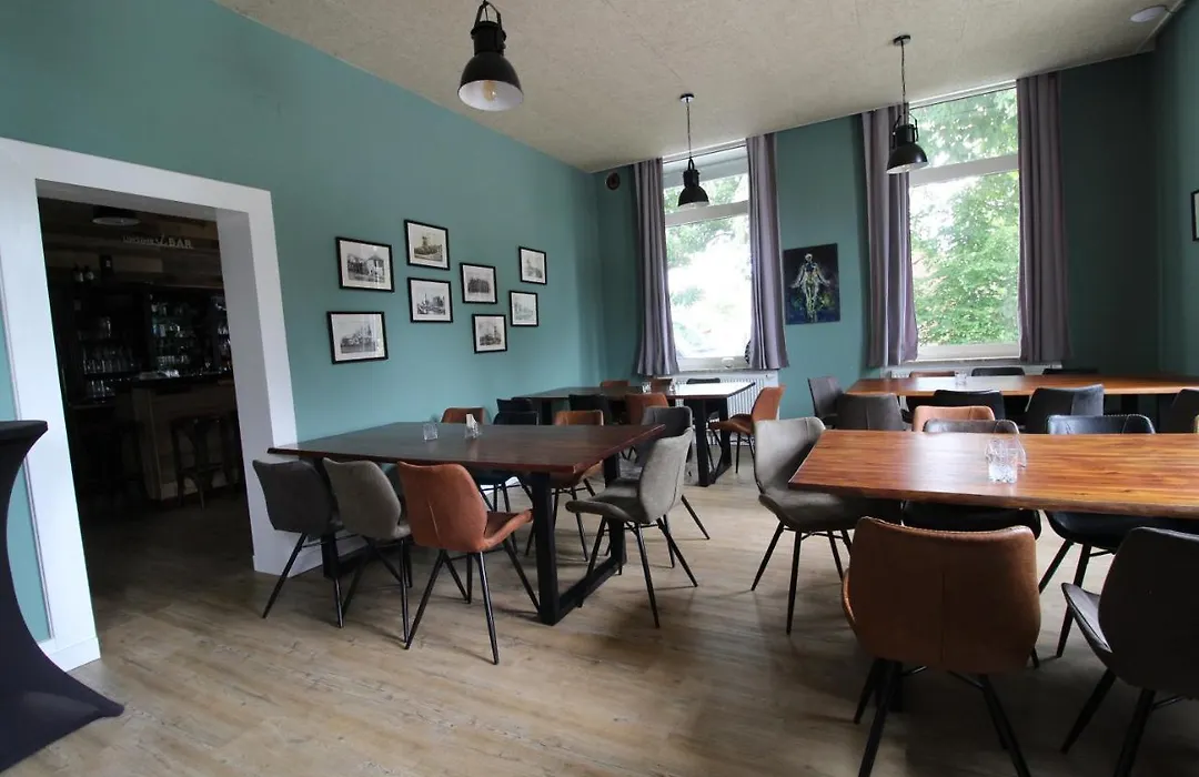 Hotel Alte Navigationsschule-1
